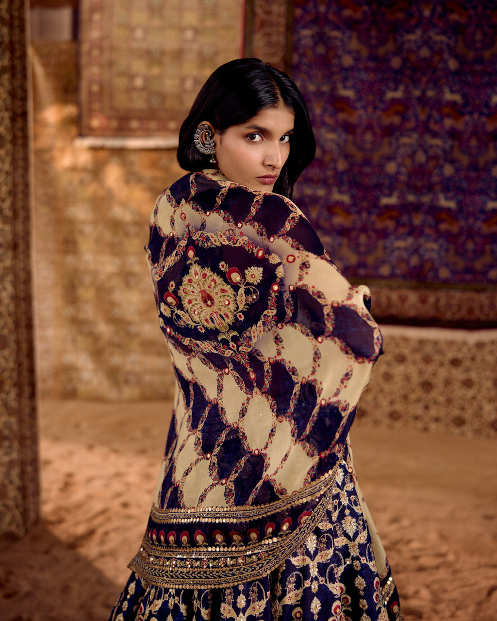 NILOFER LEHENGA SET