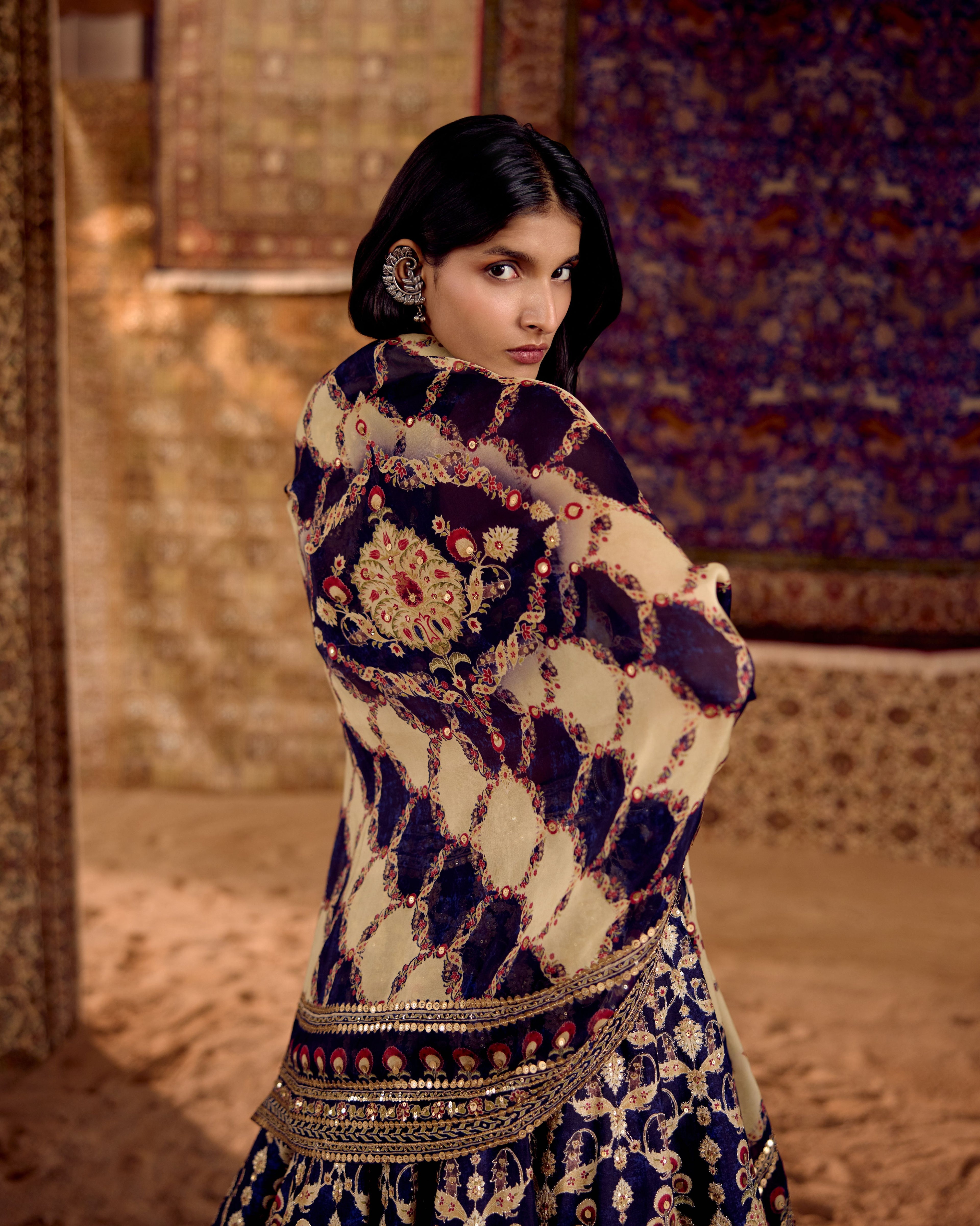 NILOFER LEHENGA SET
