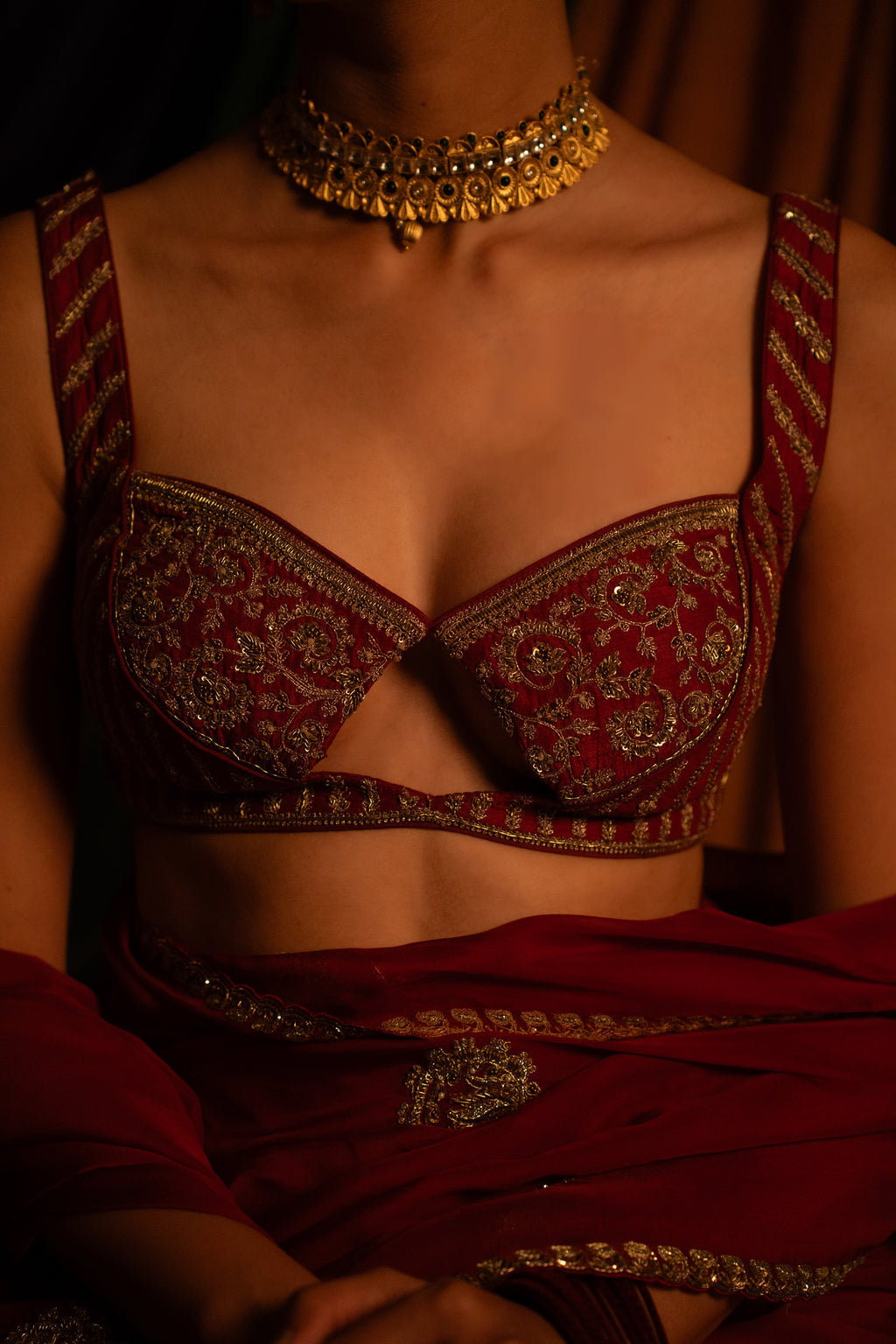 GODHULI PARINAY  BLOUSE