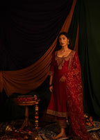 Rakt Pusp Kurta Set